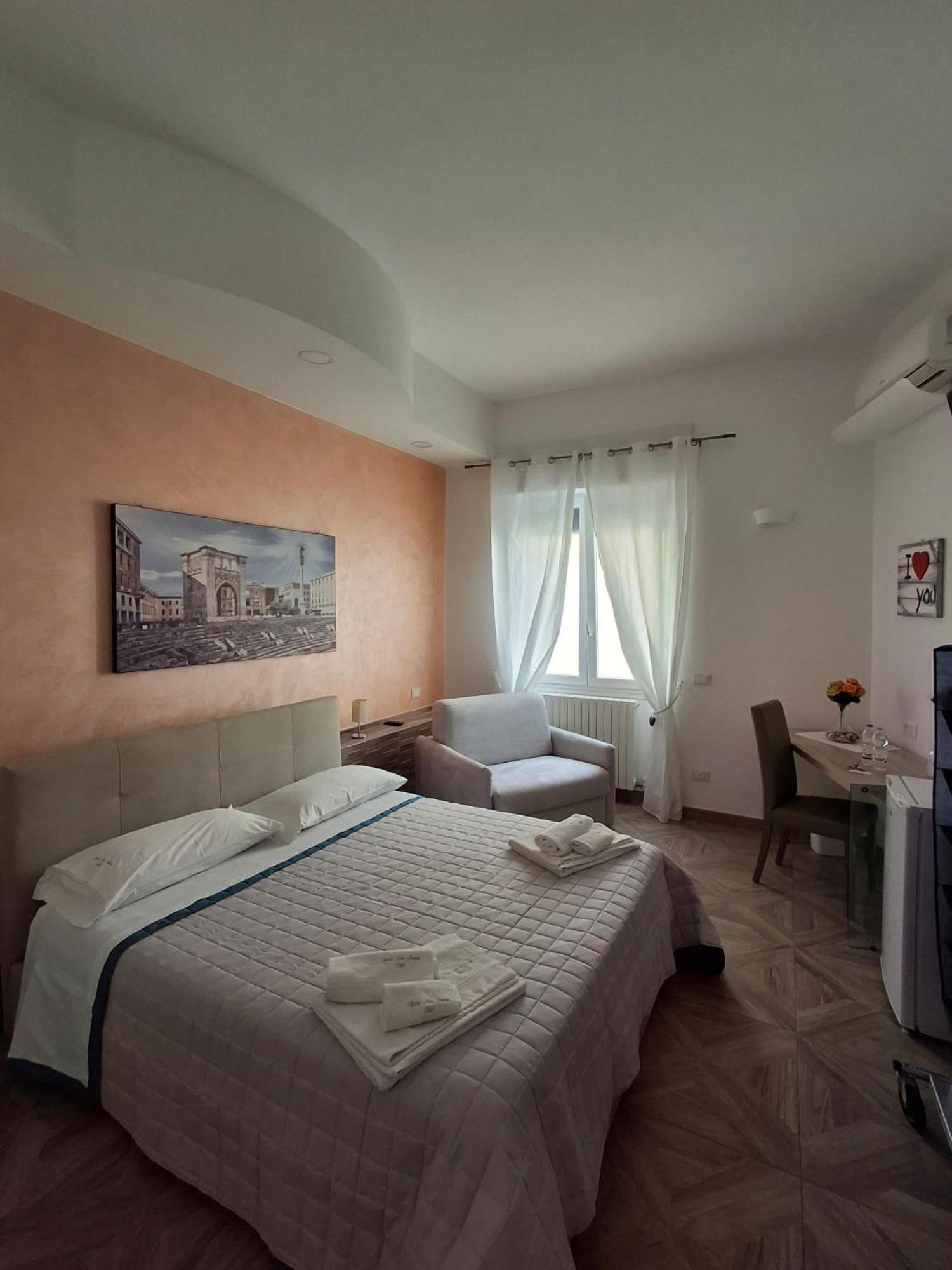 Lecce Mon Amour B&B Eksteriør billede